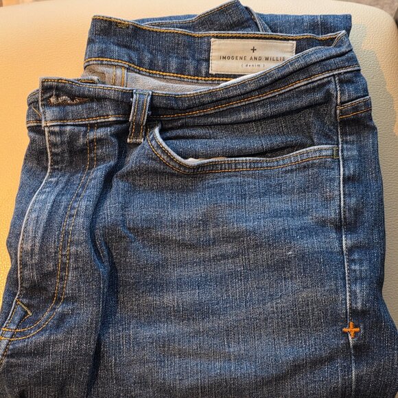 Imogene and Willie Blue Denim Jeans size 33 wide leg preowned great condition - Picture 9 of 10